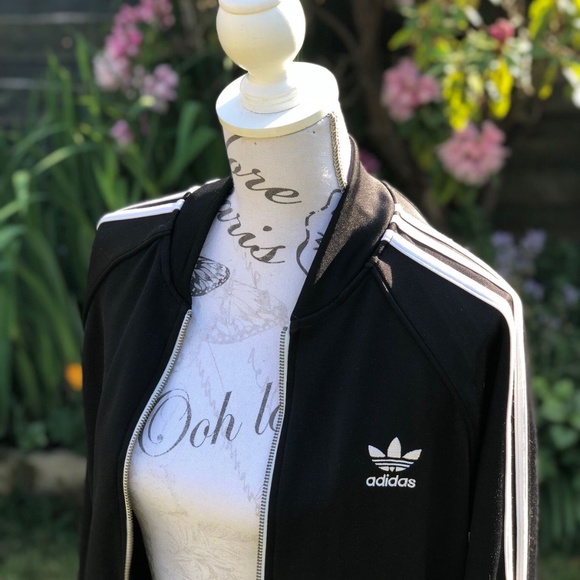 Get Fit with Shanleefit (getfitwithcake) 🍰💪 - Picture 1 of 4